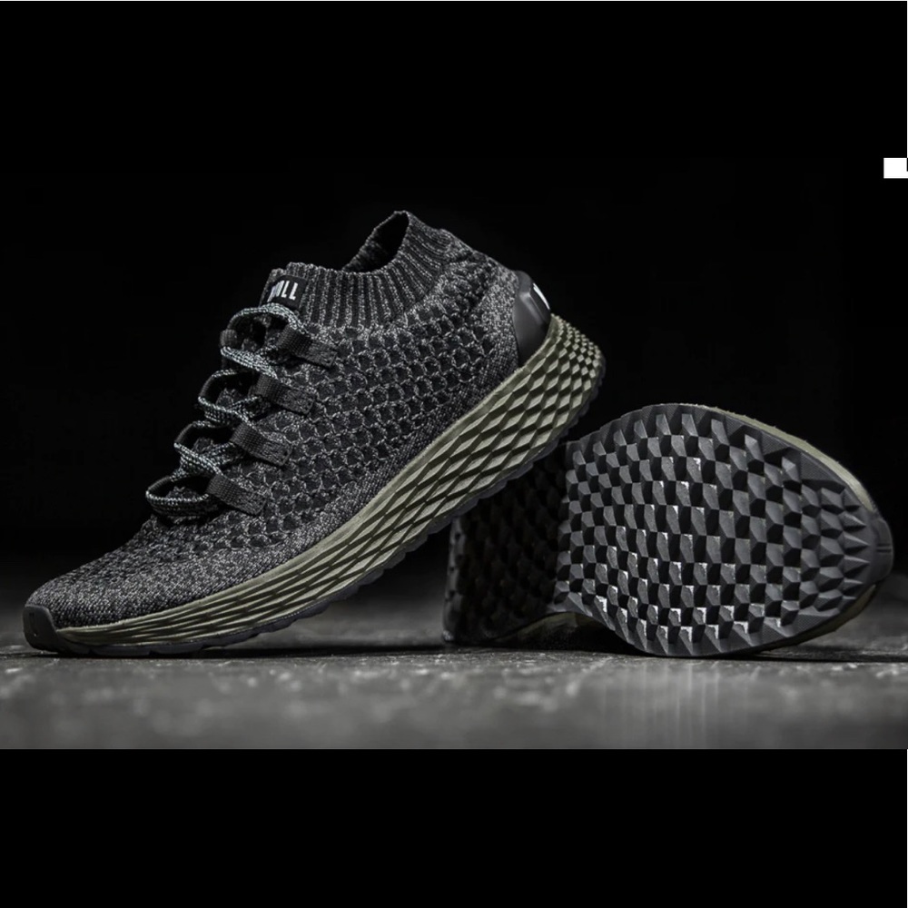 NOBULL- BLACK IVY KNIT RUNNER (WOMEN'S)